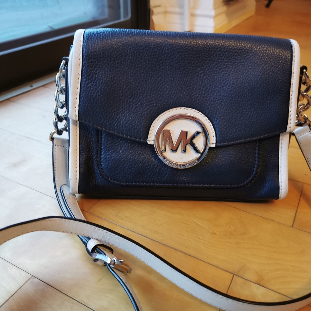 Michael Kors crossbody bag
